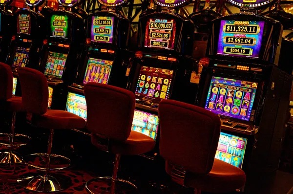 Ganesha Gold live studio table with gold themed game panel on slot20